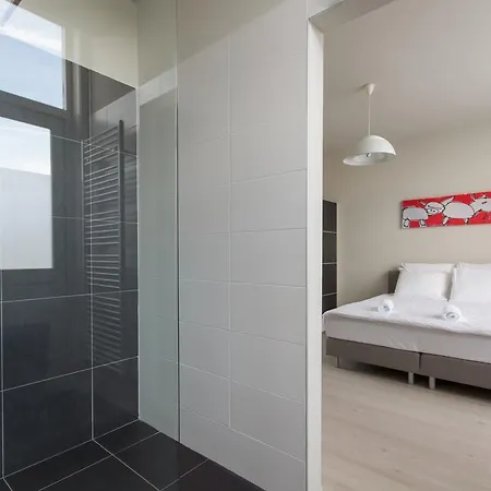 Savina Centre Near Beach, Station And Shops Apartment