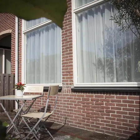 Savina Oase Nabij Centrum, Zee En Station * Зандфорт