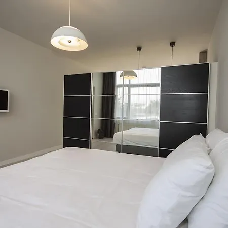 Savina Centre Near Beach, Station And Shops Apartment *