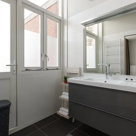 Savina Oase Nabij Centrum, Zee En Station *