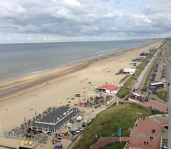 Savina Oase Nabij Centrum, Zee En Station Lägenhet